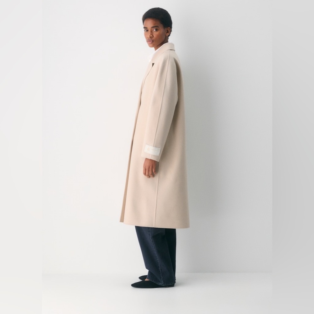 NWT - Aritzia The Slouch™ Double-Faced Coat - Luxe (Re)Wool Marcona Beige Small - Picture 3 of 12